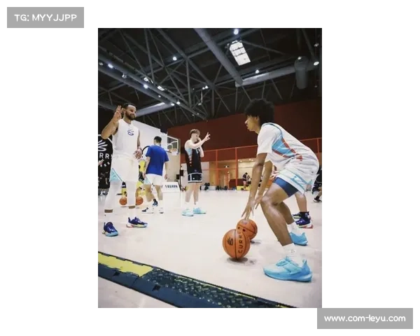 库里携手湾区举办第二届青少年篮球训练营推动篮球文化发展